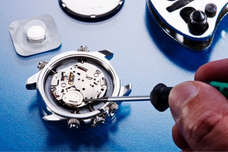 replace watch battery without damaging seals